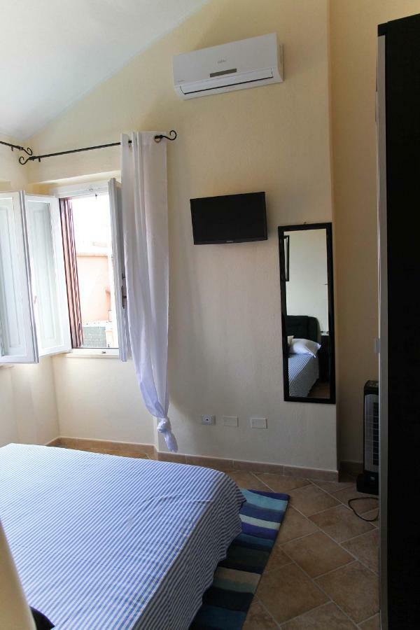 Los Flamingos Bed & Breakfast La Maddalena  Luaran gambar